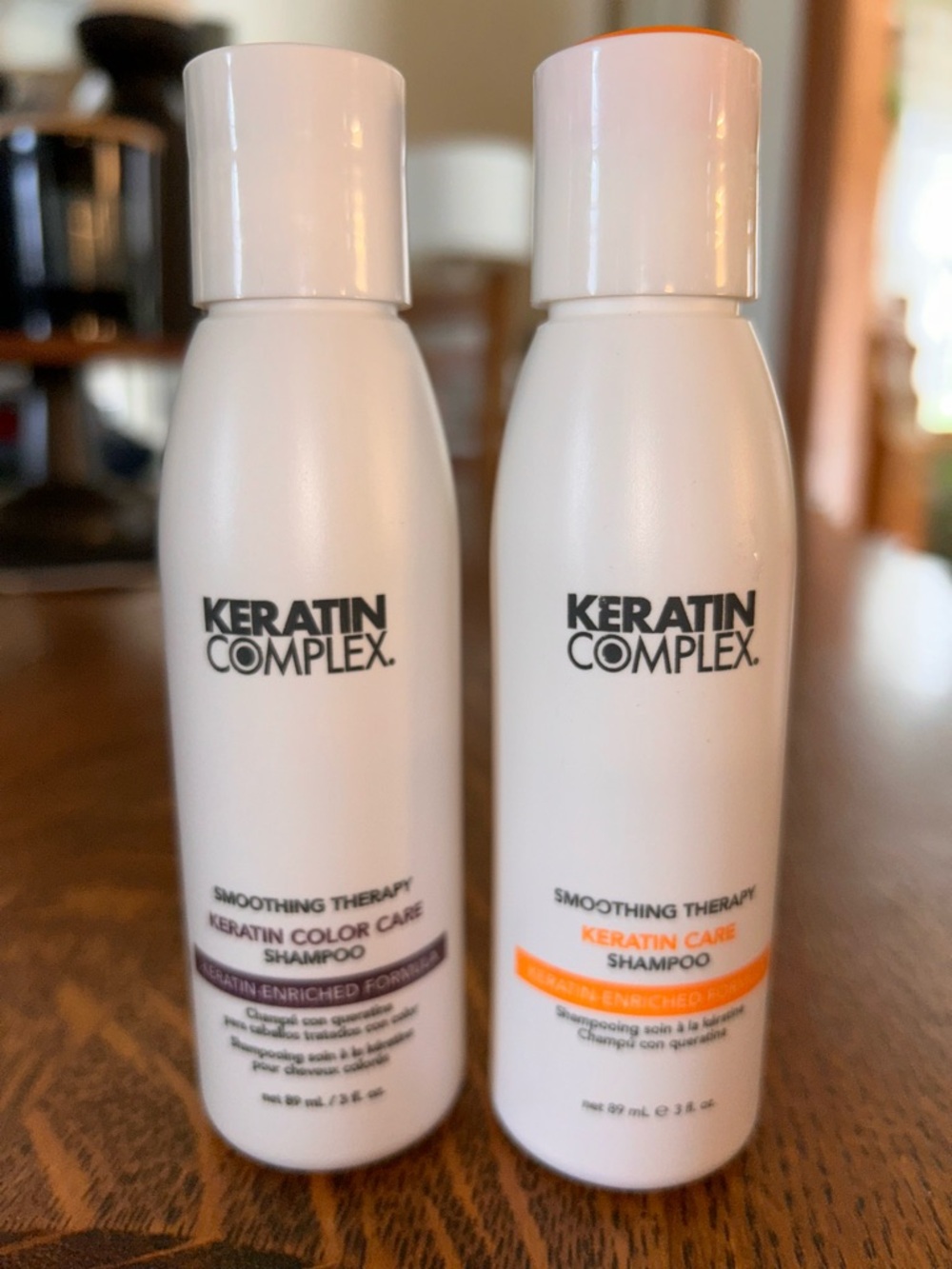Keratin Complex Smoothing Therapy Shampoo - White